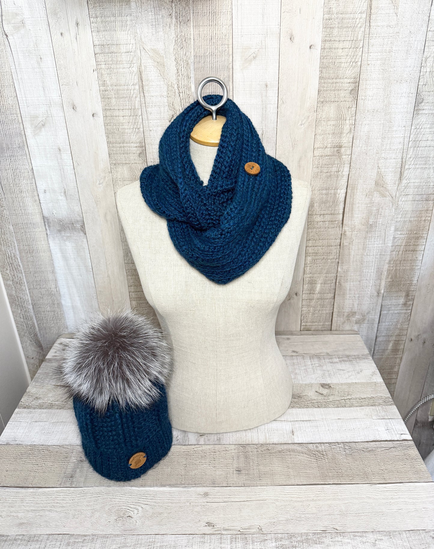 Alpaca and Wool Hat and Scarf Set